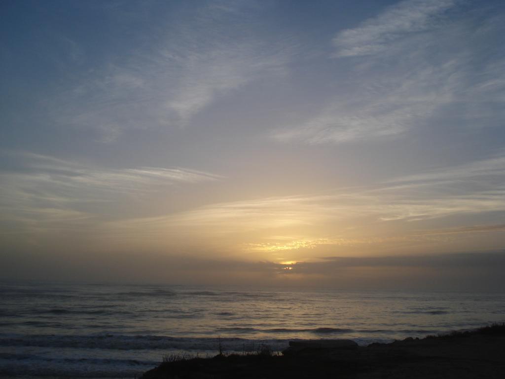 Dunas: Beachfront With Jacuzzis * Rota