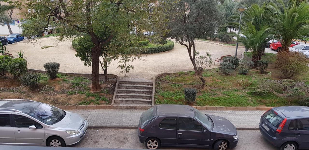Habitación en casa particular Privada Cerca De Valencia En Vivienda Compartida *