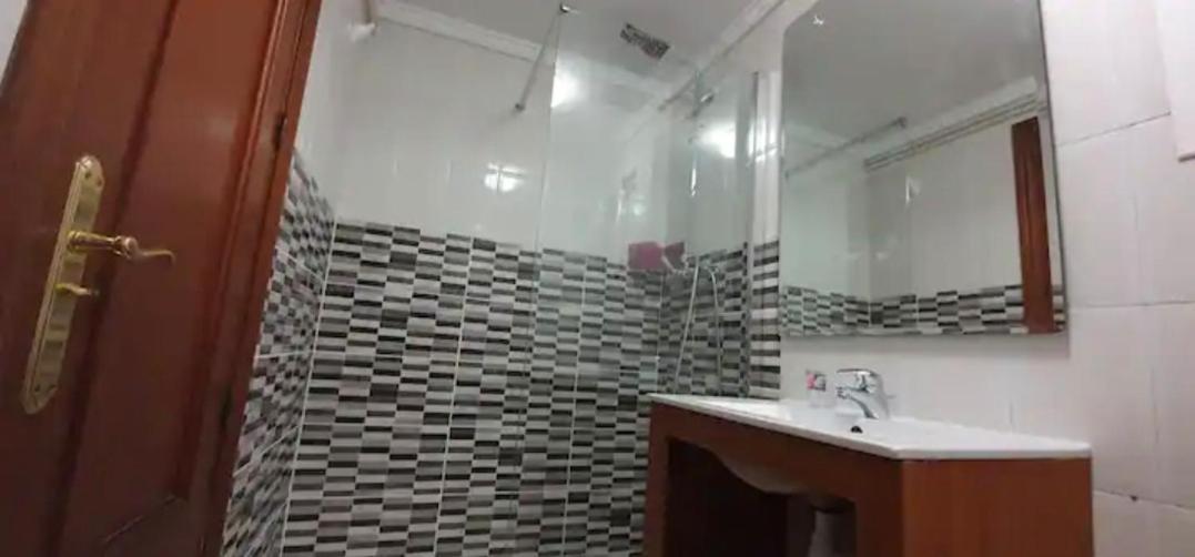 En La Zona Turistica De Apartamento Salou