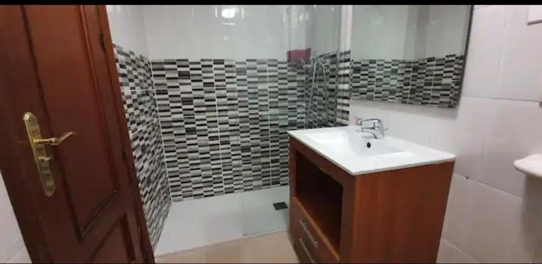 En La Zona Turistica De Apartamento *