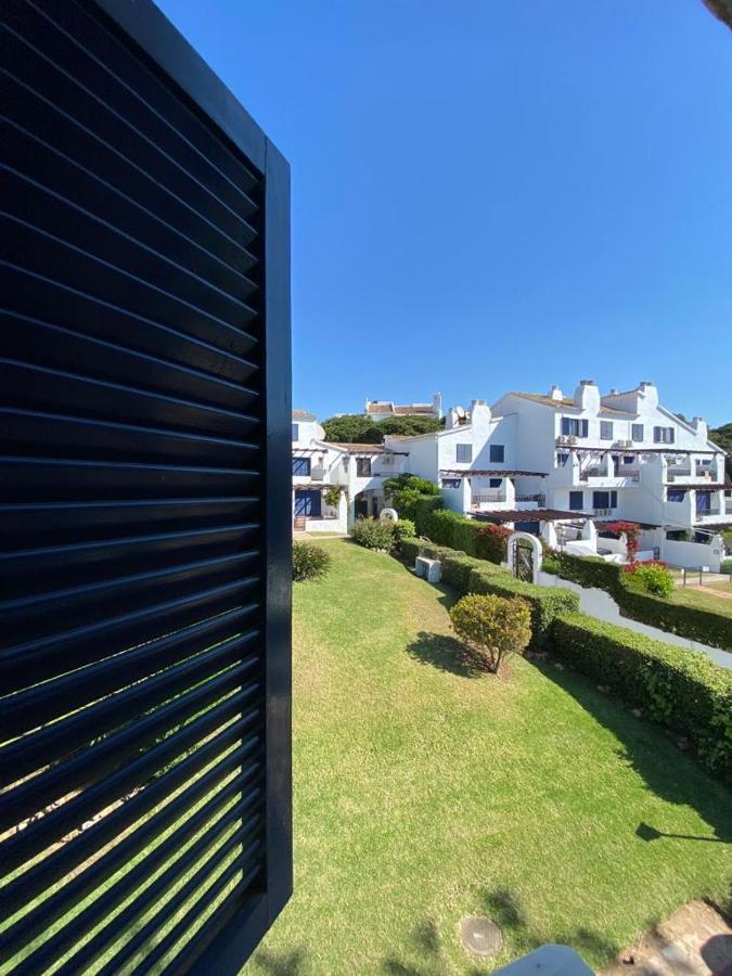 Beachfront Calahonda Apartamento