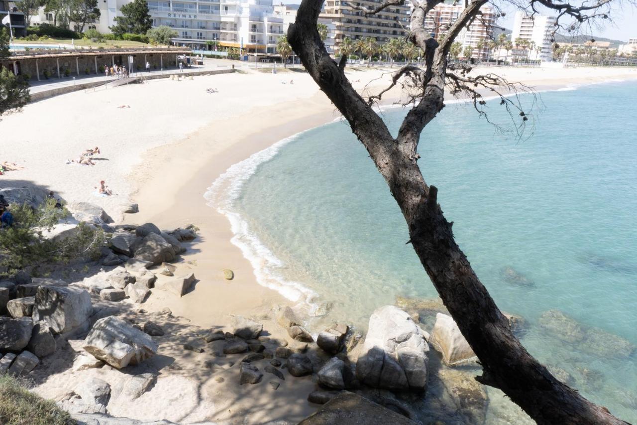 Con Parking A 50m De La Playa Apartamento