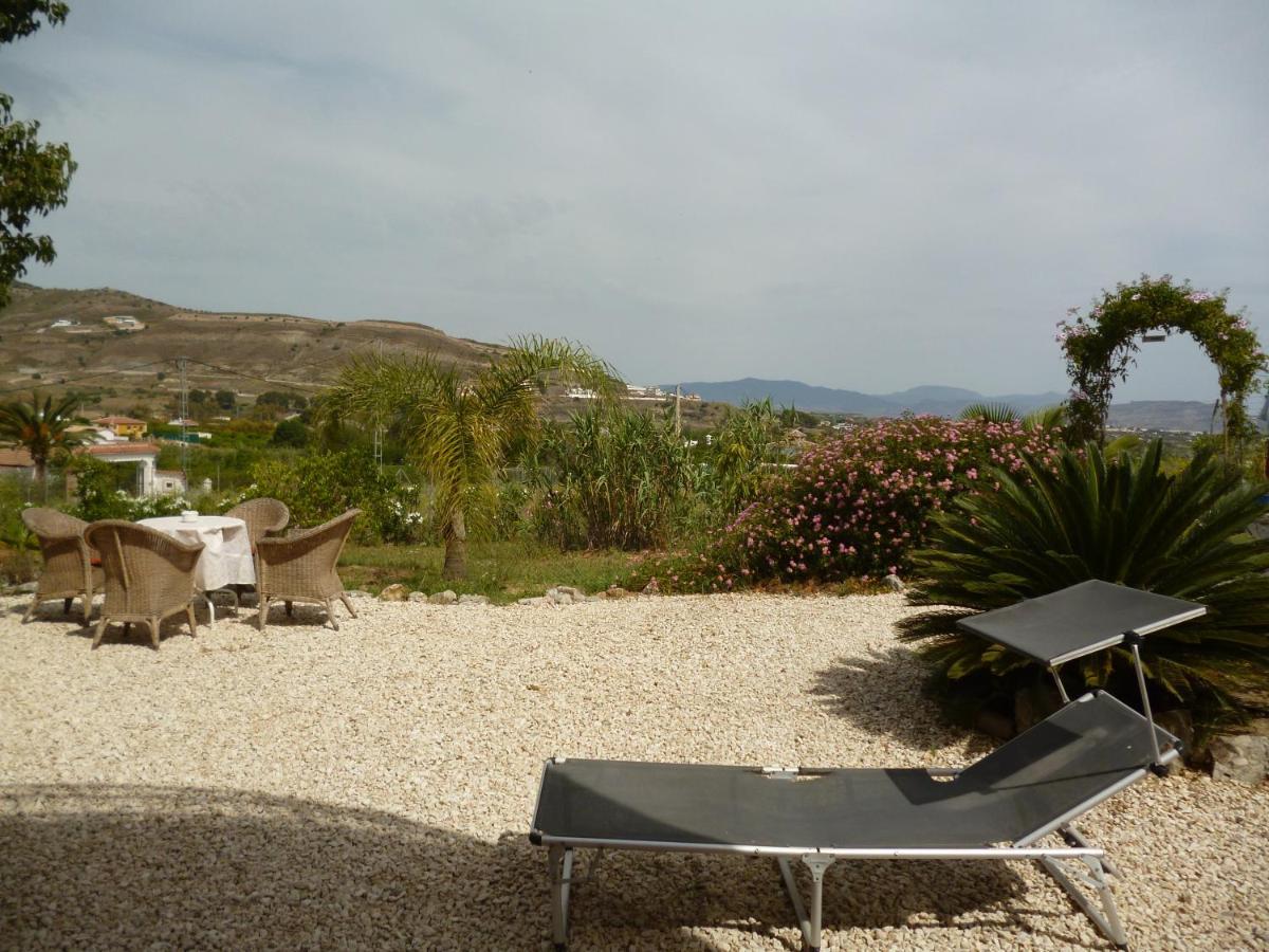 Casita Melanie Apartment *