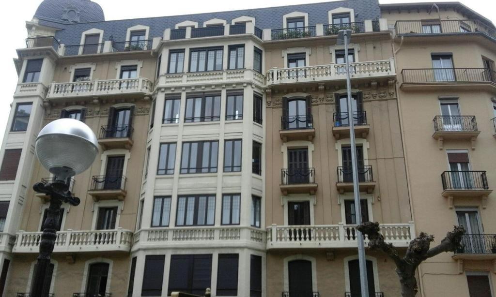 Apartamento Playa Zurriola 500 Meters To Zurriola And Size 90m2