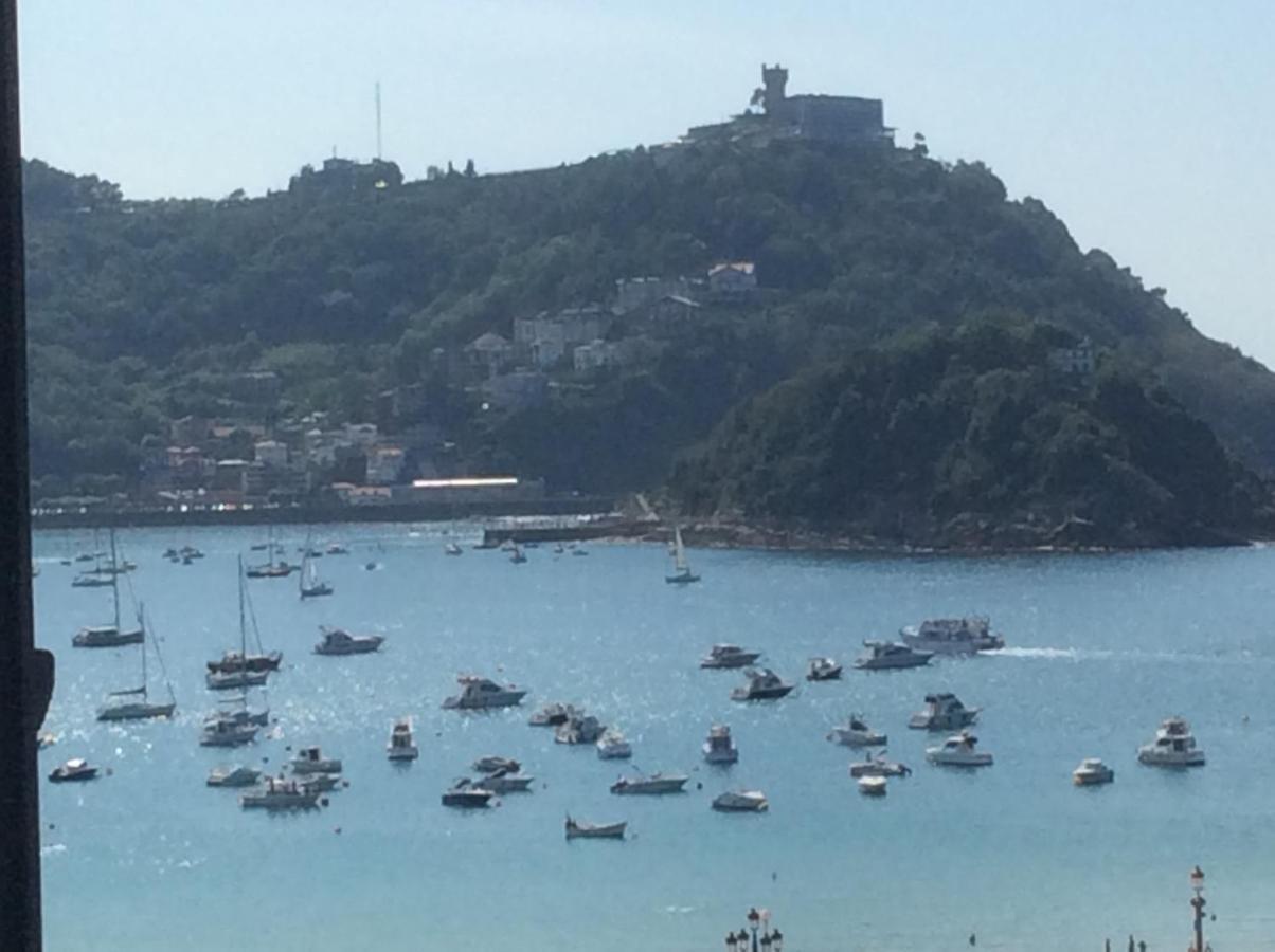 Alderdi Eder * San Sebastián
