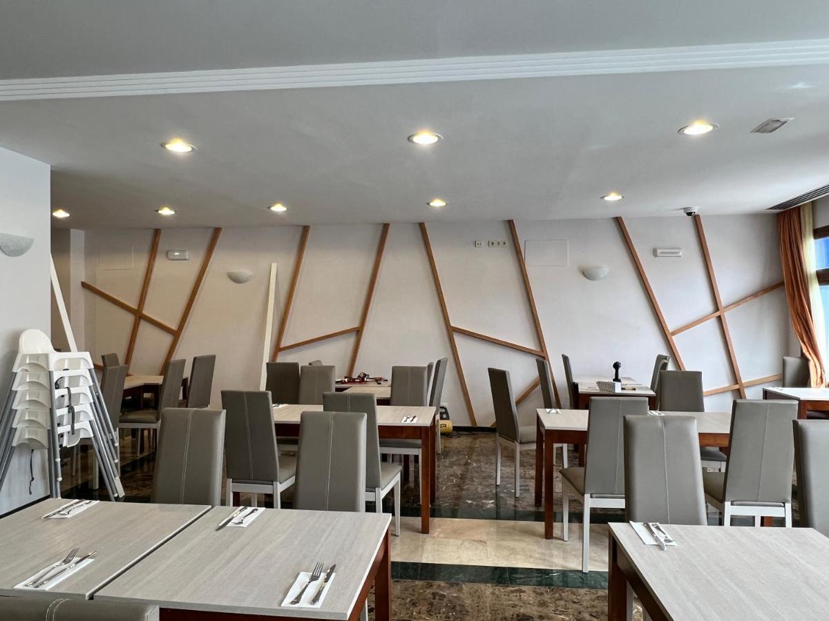 Hotel Perla Marina