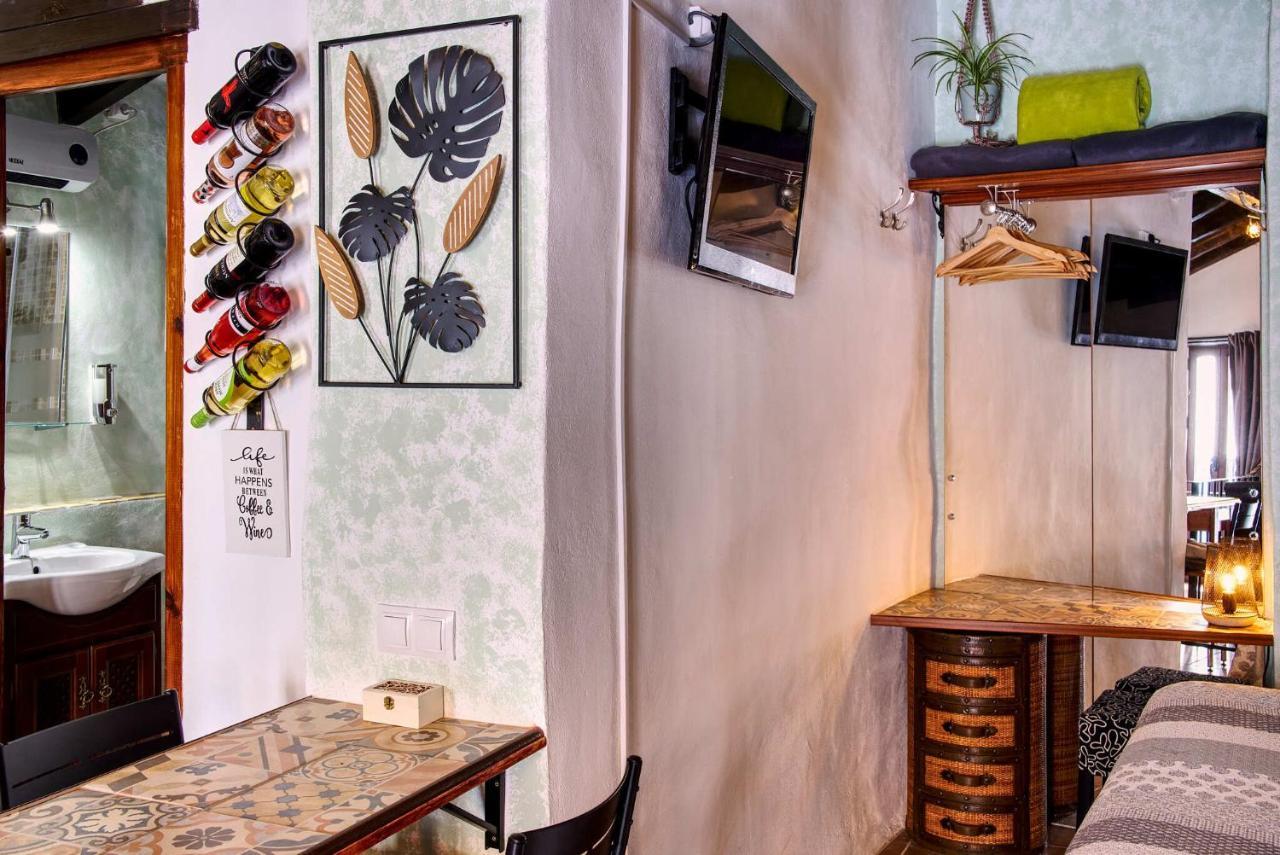 The Nook Canillas de Aceituno