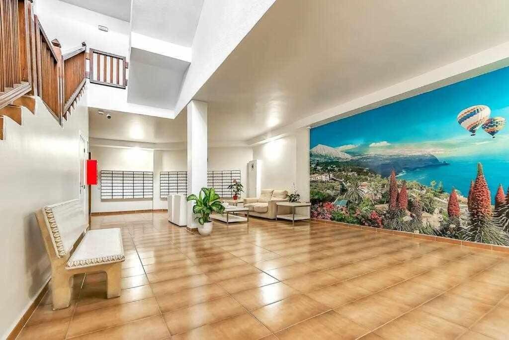 Apartamento Lovely 1 Bedroom In Parque Royal 1, Playa Fañabe Costa Adeje (Tenerife)