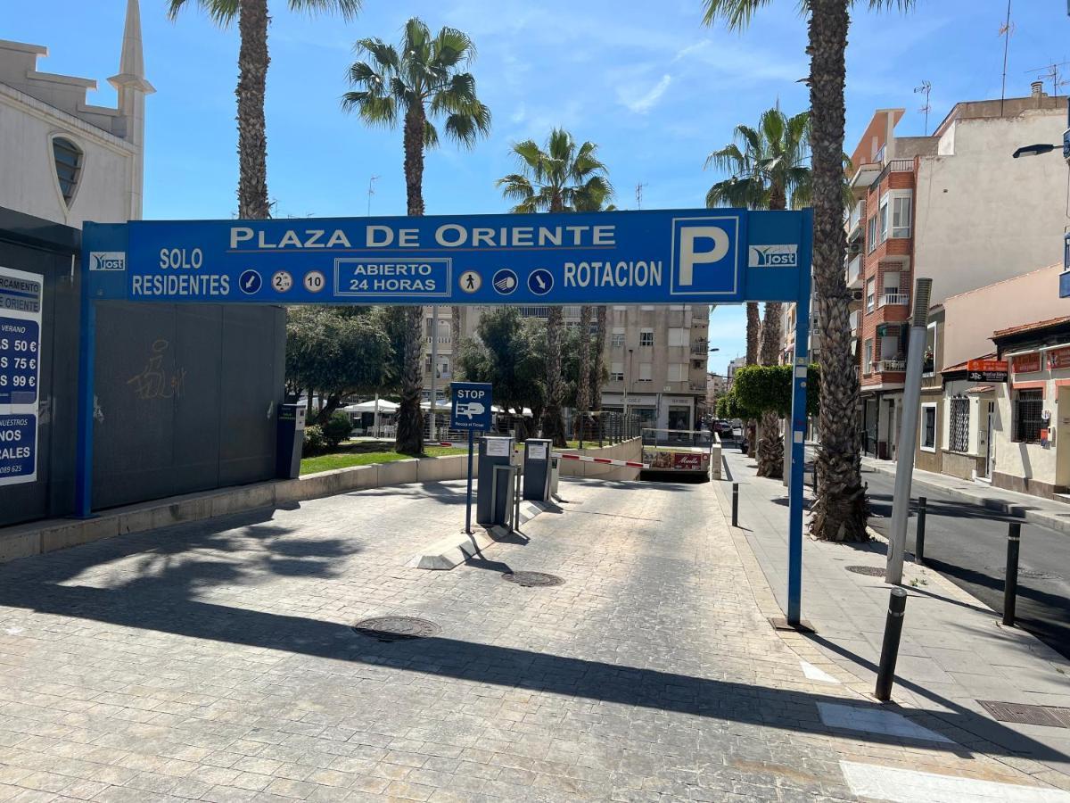Large Torrevieja/ Near The Apartamento