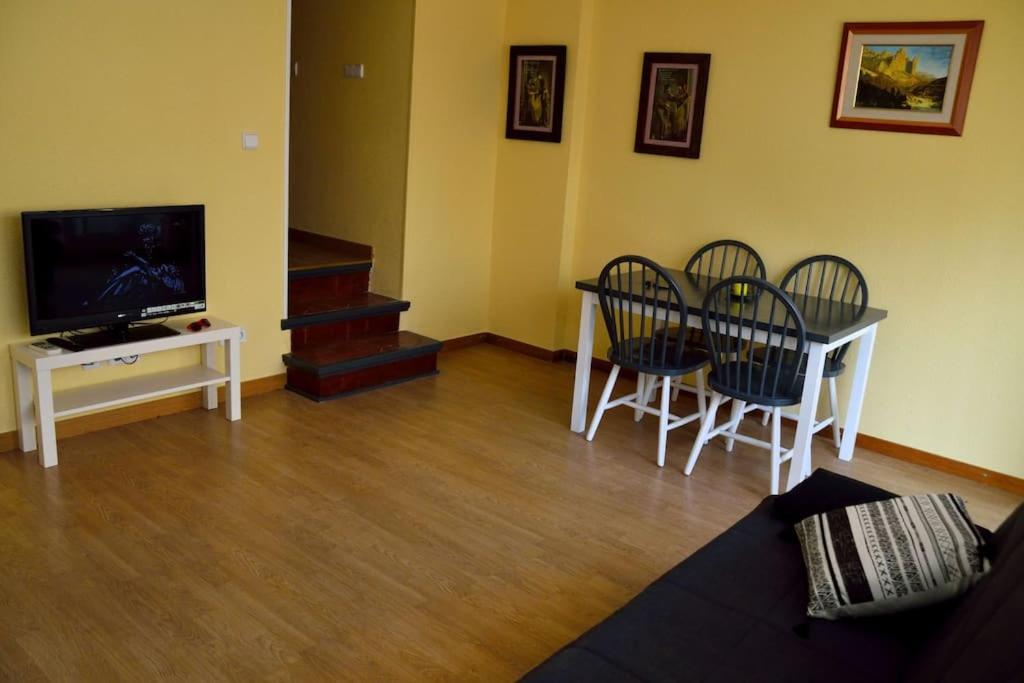 Apartamentospedroche * Sitges