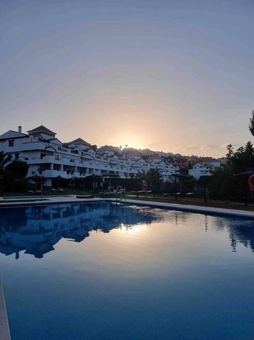 Sea Views Near Beach/golfcourse With Exterior Hot Tub * Alcaidesa