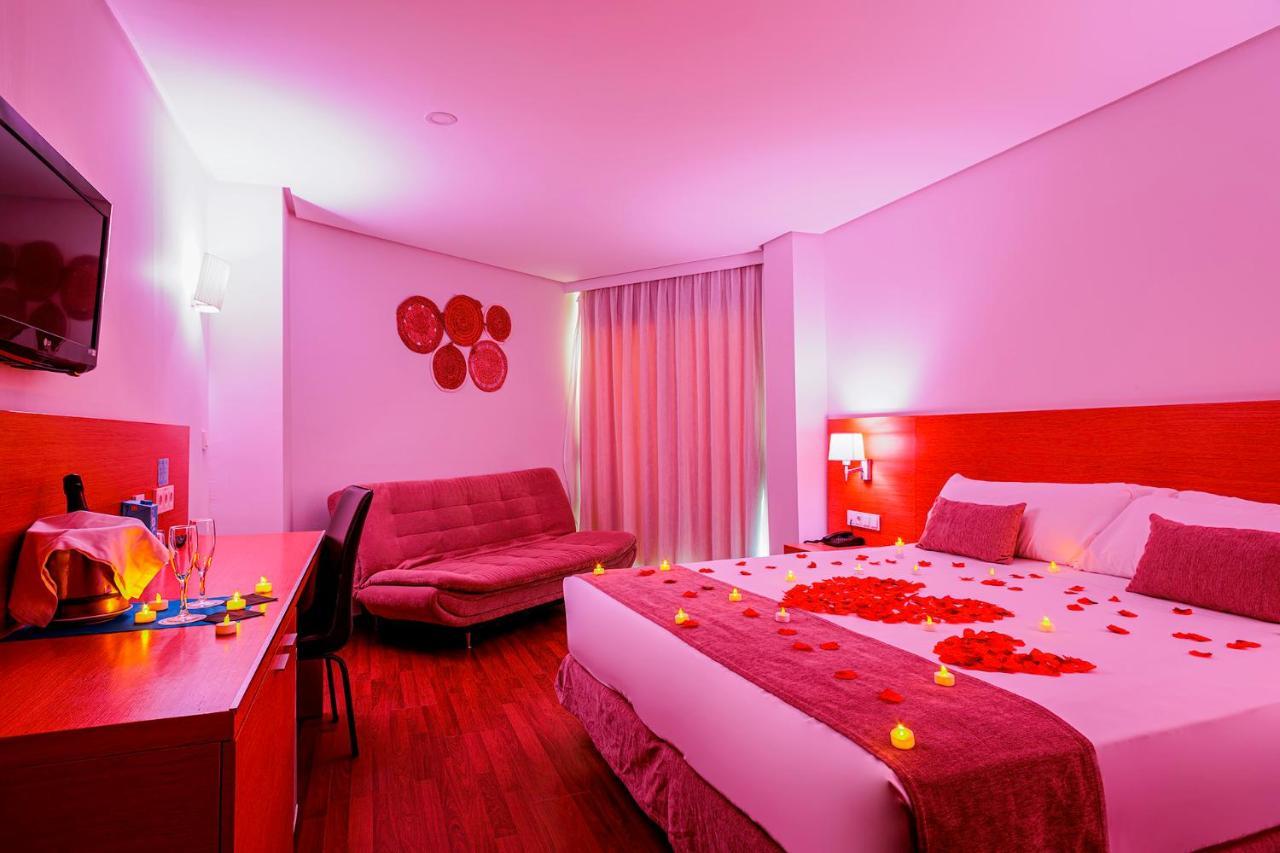 Cullera Holiday Hotel 4*