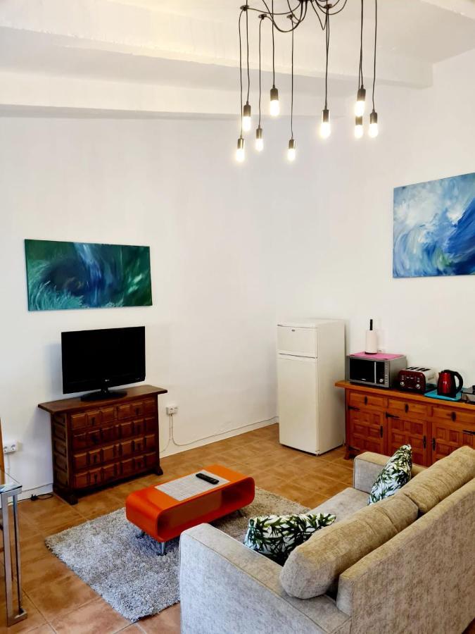 Apartamento Casa Tropical, Serene Poolside Retreat In Nature *