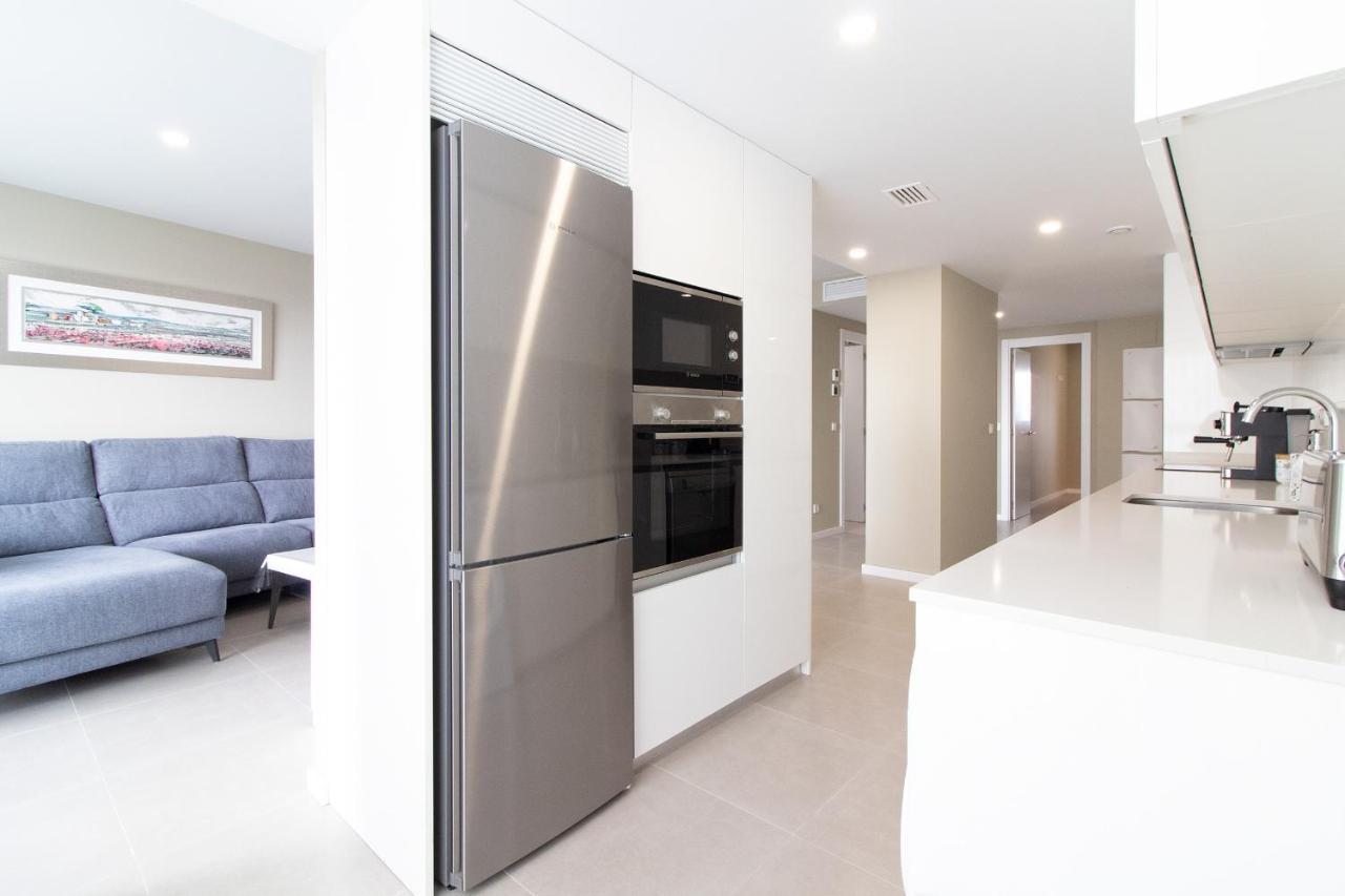 Apartamento Global Properties, Moderno Con 2 Terrazas Y 3 *