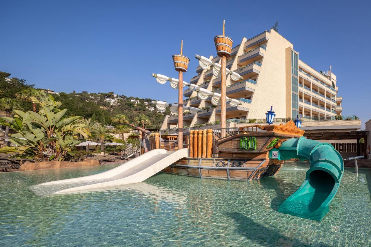 Golden Bahia De Tossa & 4* Sup. Hotel Tossa de Mar