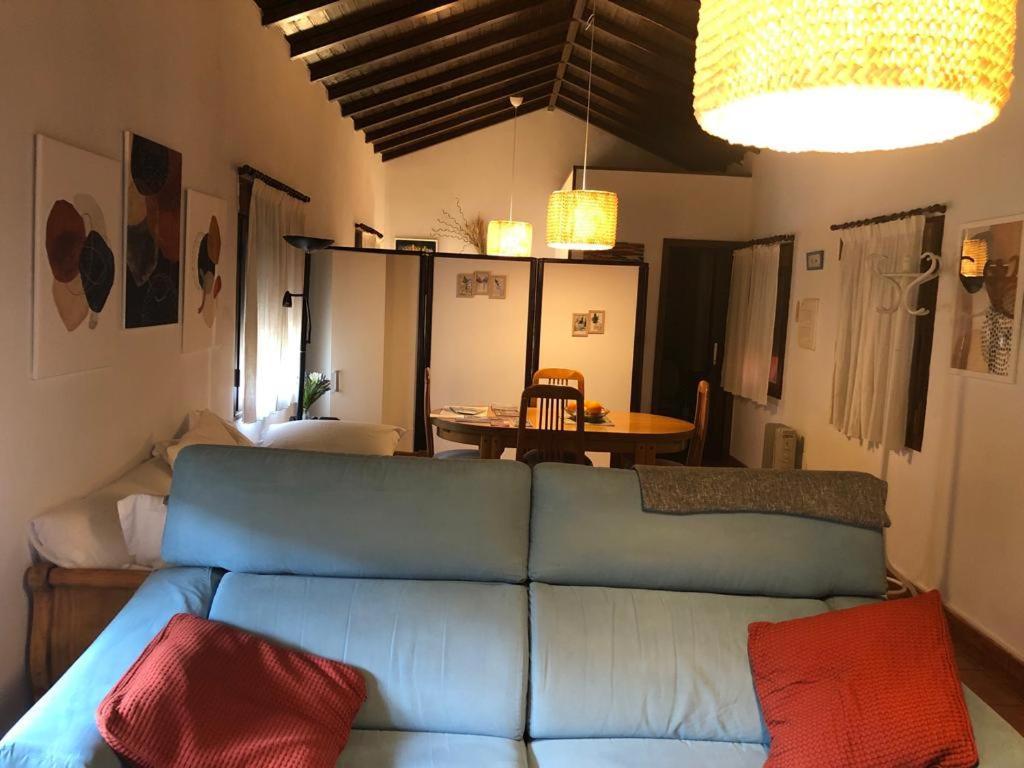 Apartamento Bonito Y Tranquilo Estudio, Con Techos Abuhardillados Y Magnificas Vistas Al Rio Tajo Toledo