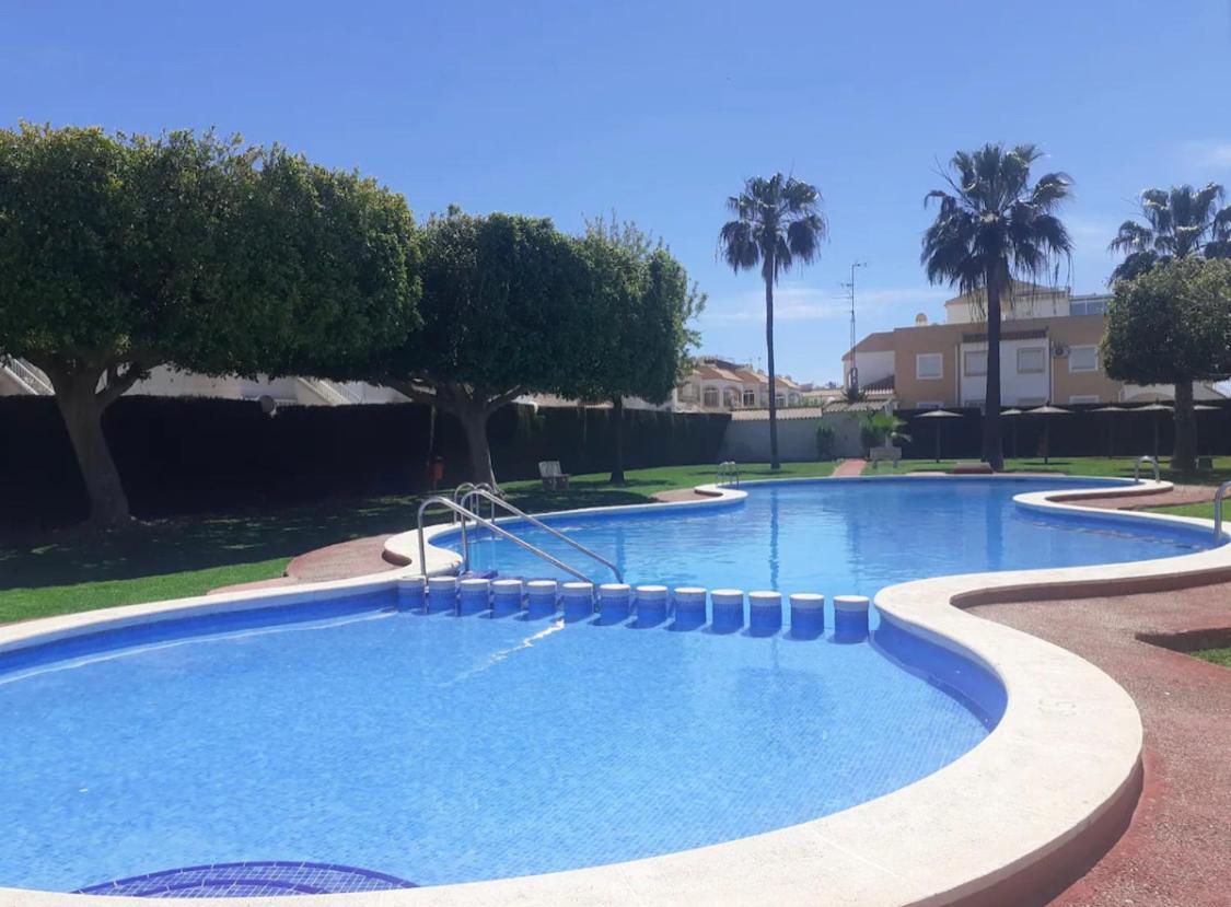 Acogedor Apartamento Con Piscina Cerca A La Playa * Torrevieja