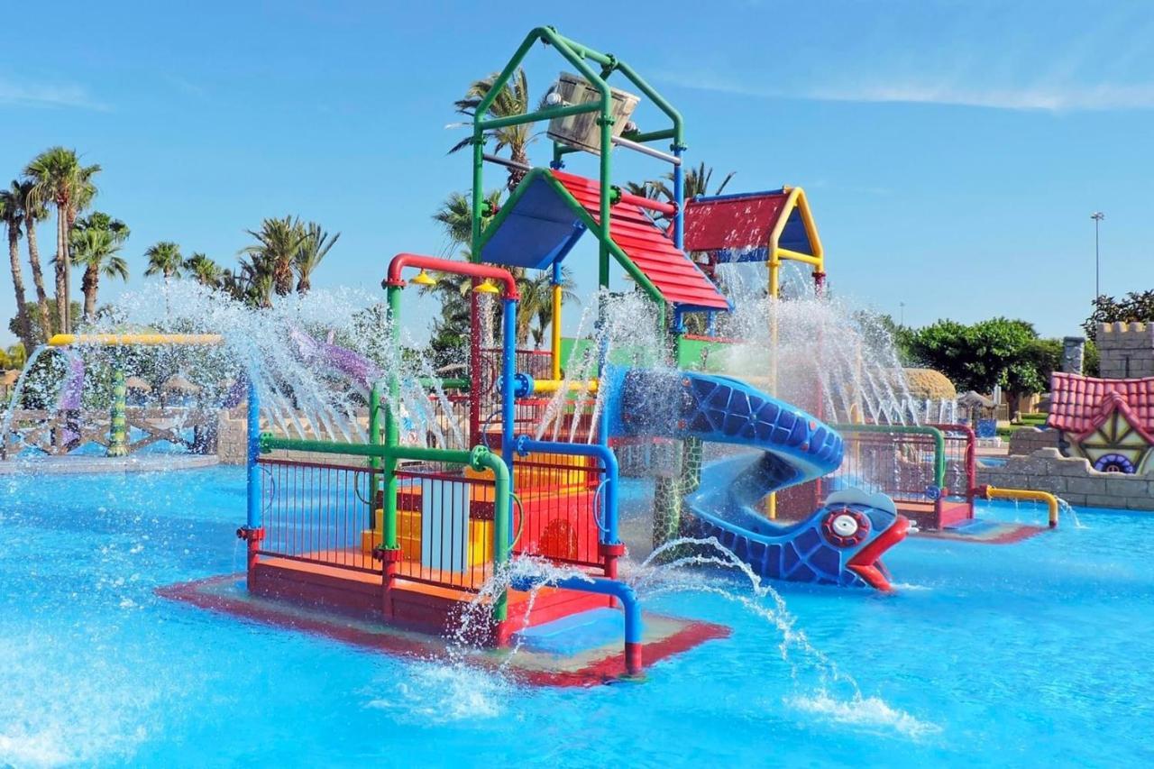 Apartamento Acogedor Apartamento Con Piscina Cerca A La Playa