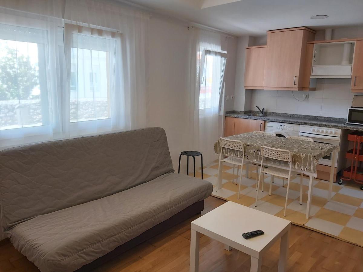 Apartment En Urbanizacion Con Piscina Centro De Unquera-val De San Vicente Ideal Parejas Unquera