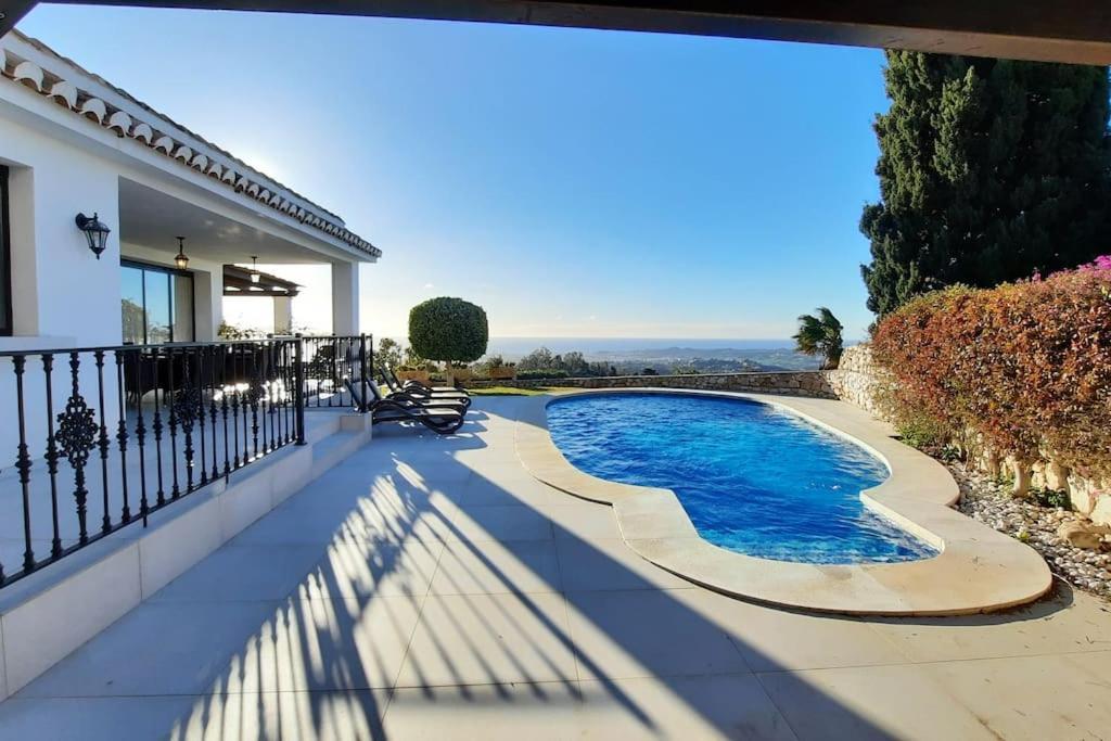 La Escala - 6 Bedroom With Pool Villa *