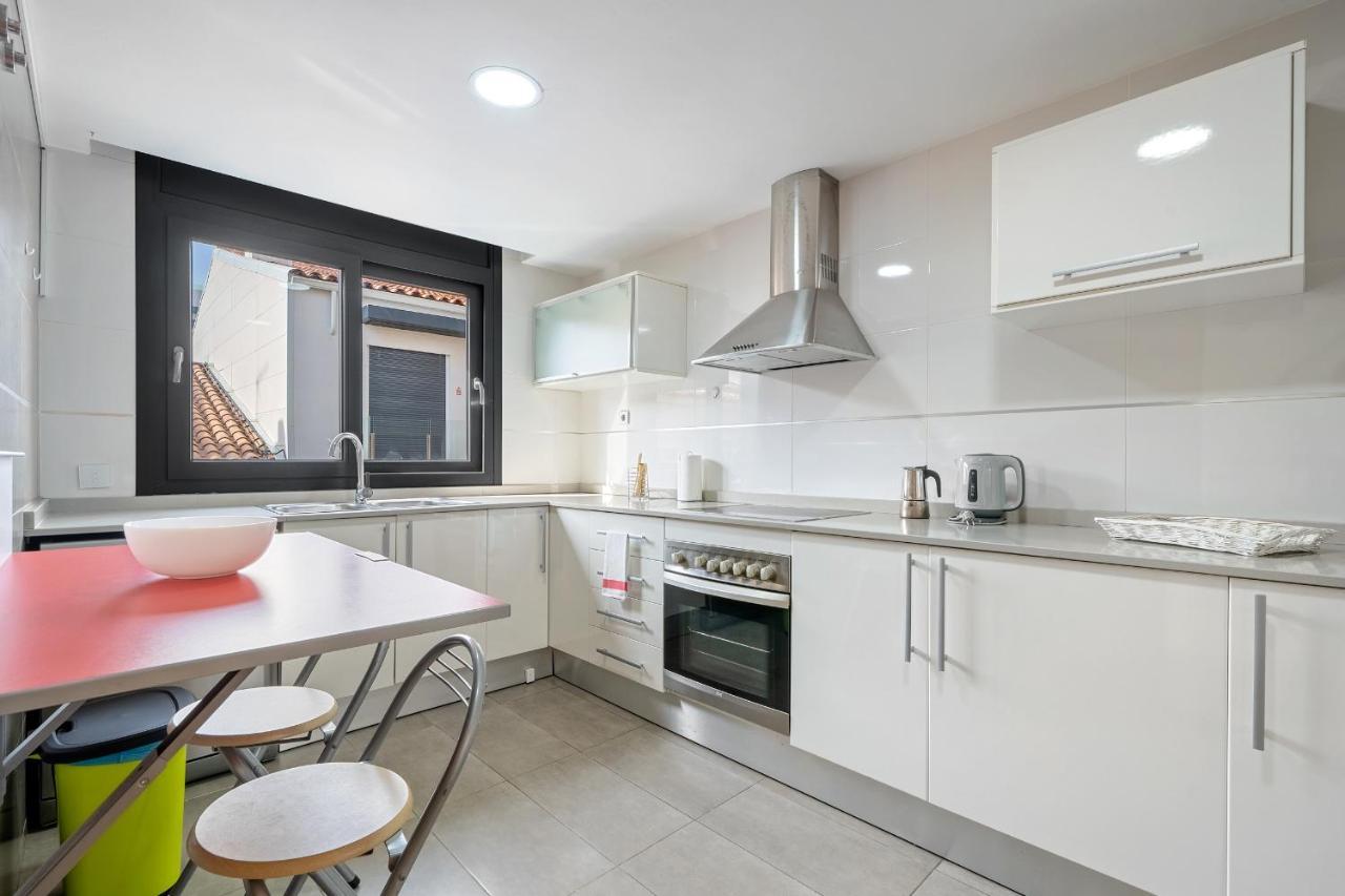 Hauzify I Ponent Apartamento