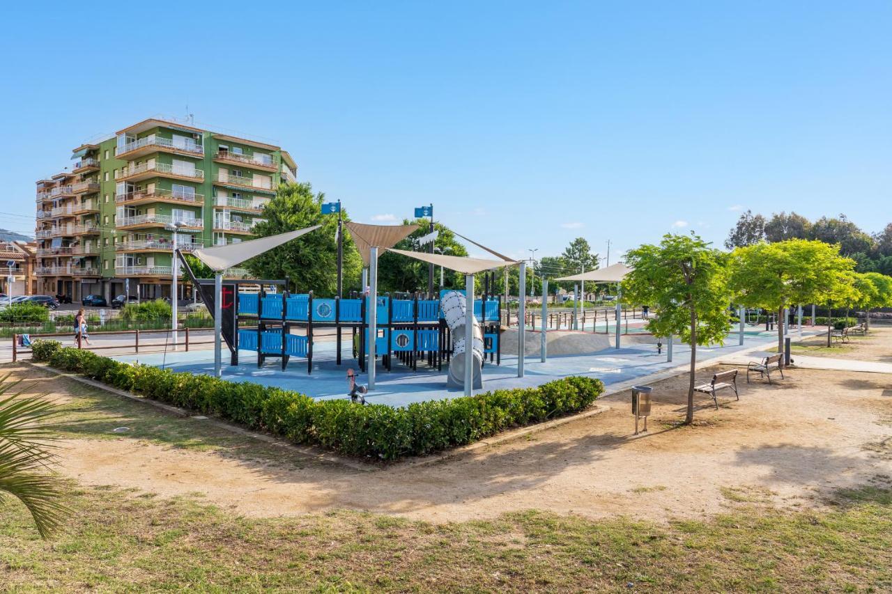 Hauzify I Ponent Apartamento *