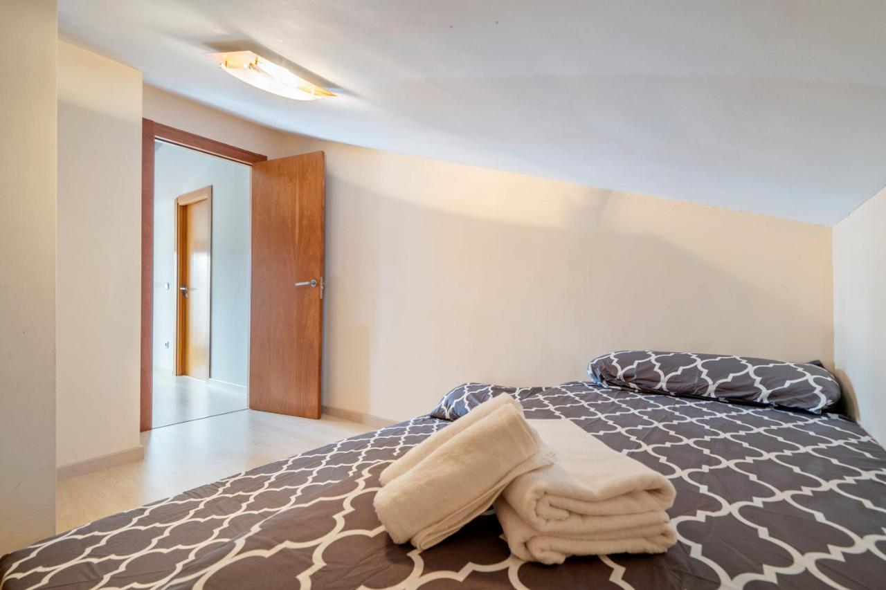 Hauzify I Ponent Apartamento