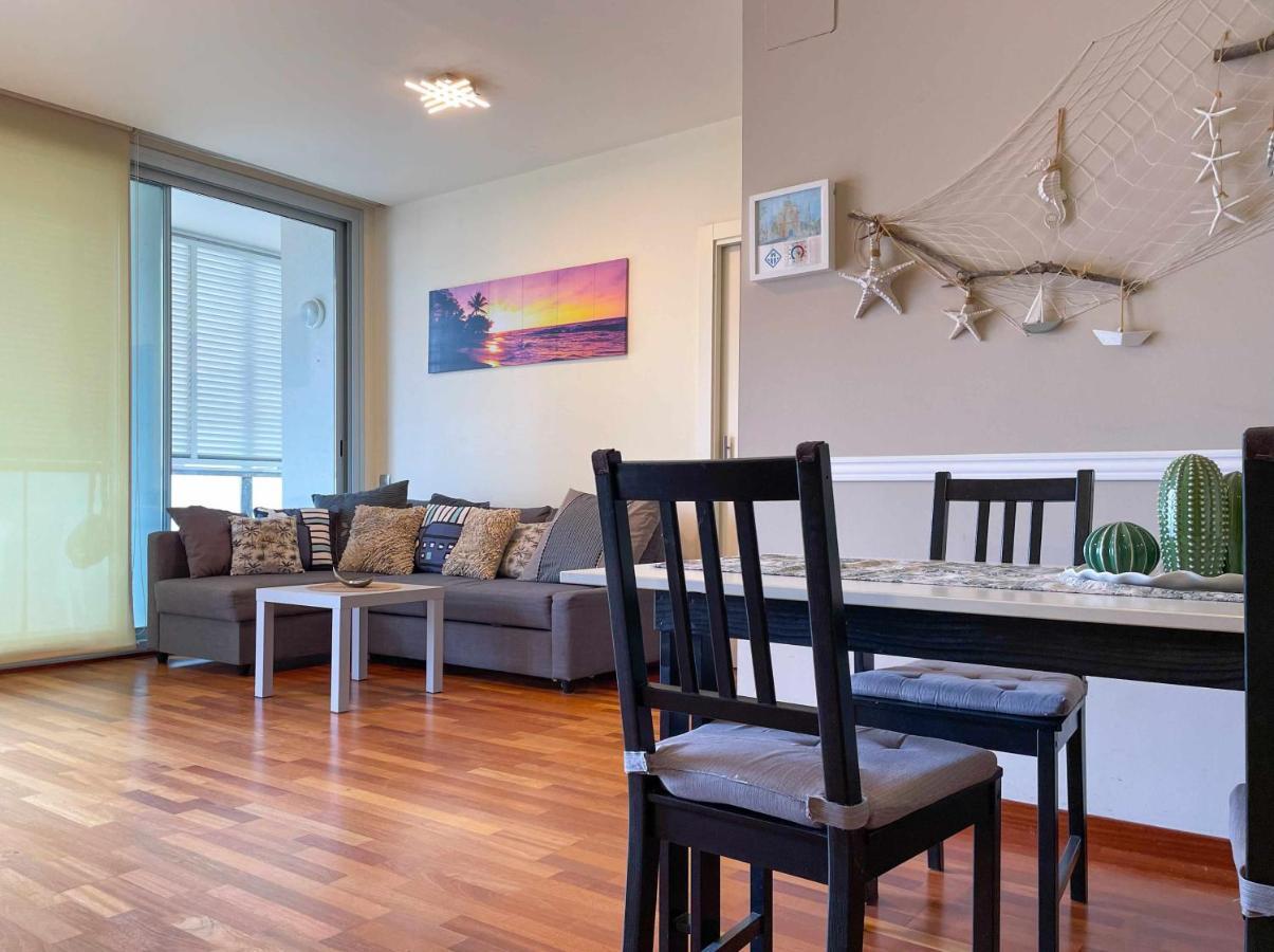 Mediterreanea Parking Terrazza Netflix Hostem Apartamento Vilanova i la Geltrú