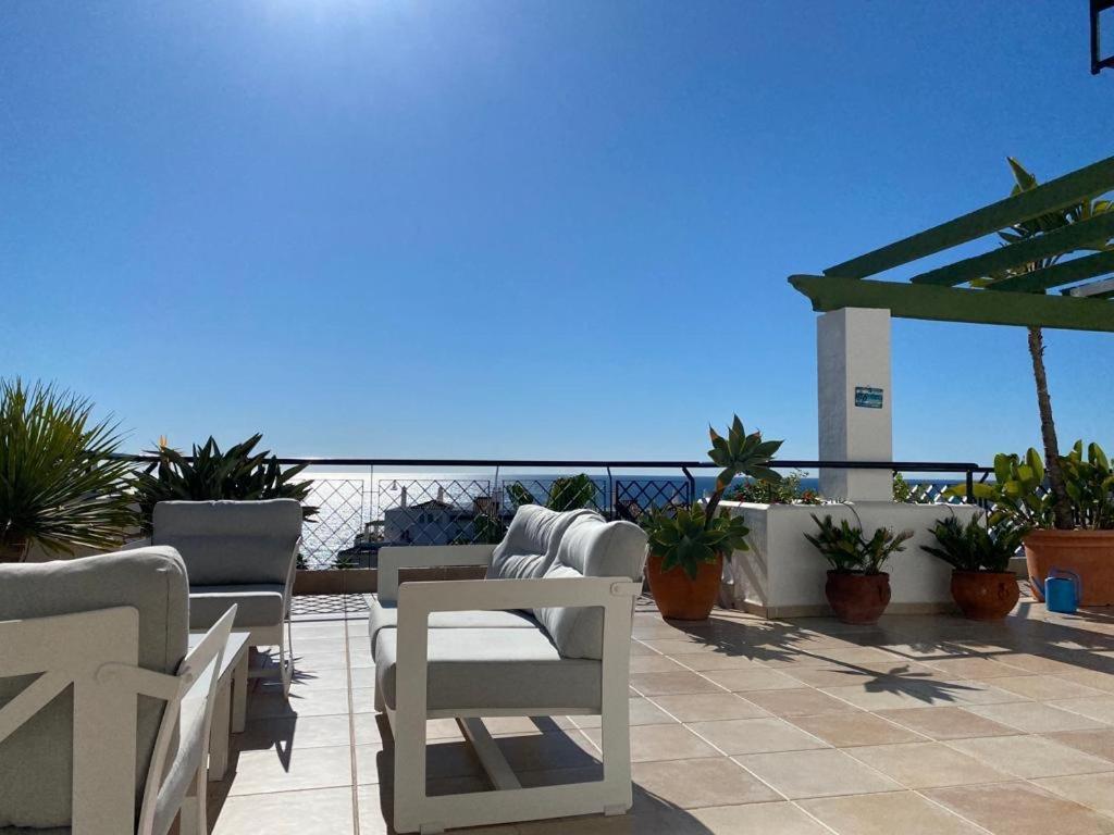 Frontline Penthouse In Mi Capricho *
