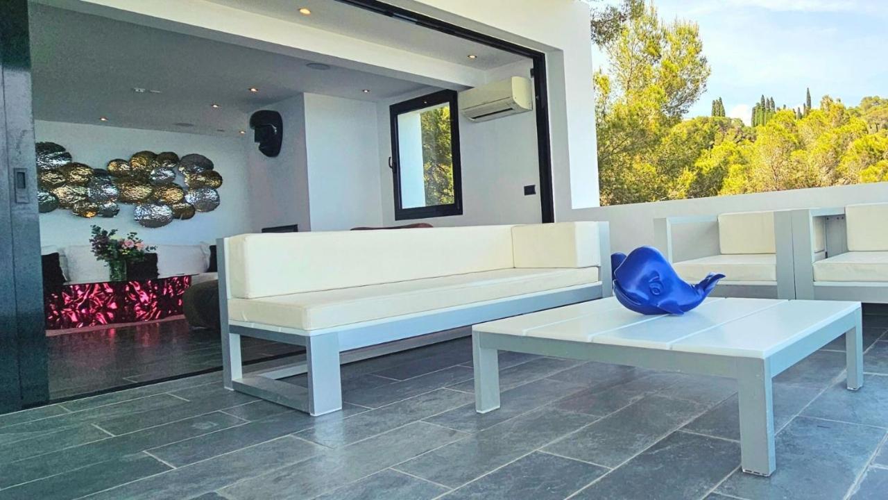 Villa View *