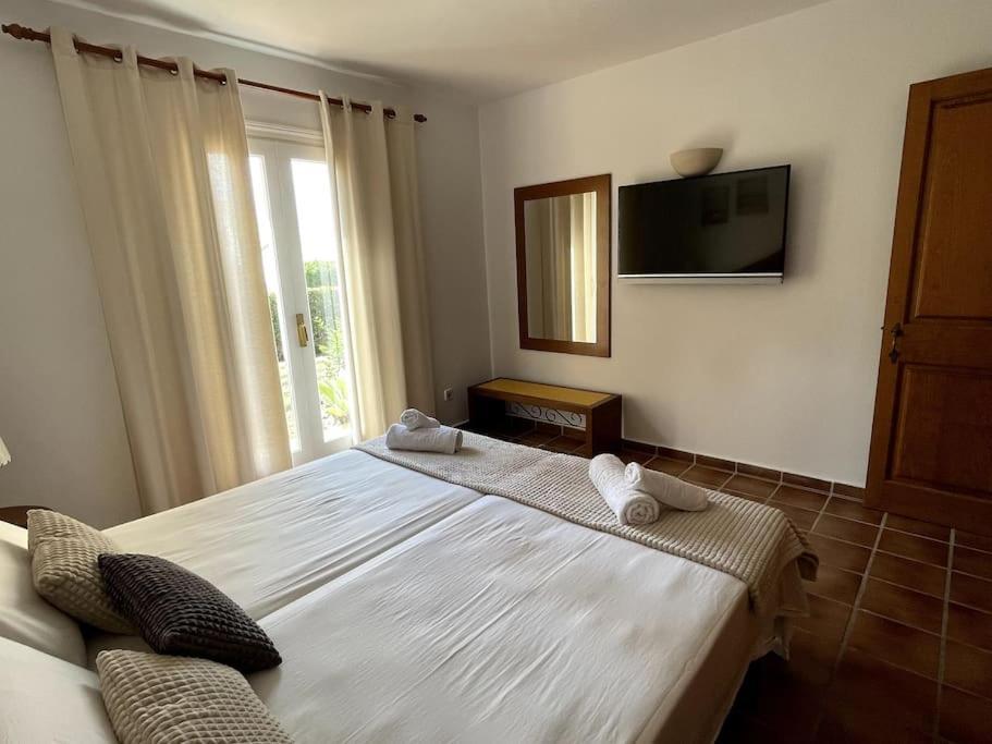 Casa Vacacional Con Piscina Son Xoriguer
