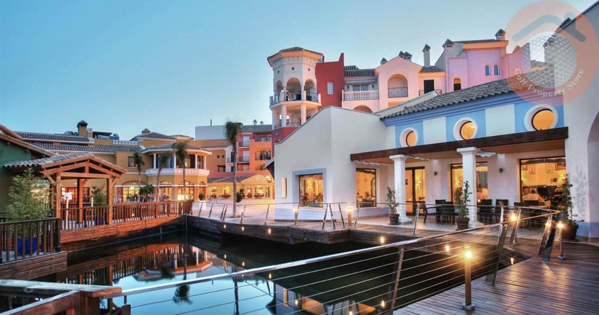 De Lujo En Planta Baja Con Piscina En La Torre Golf *