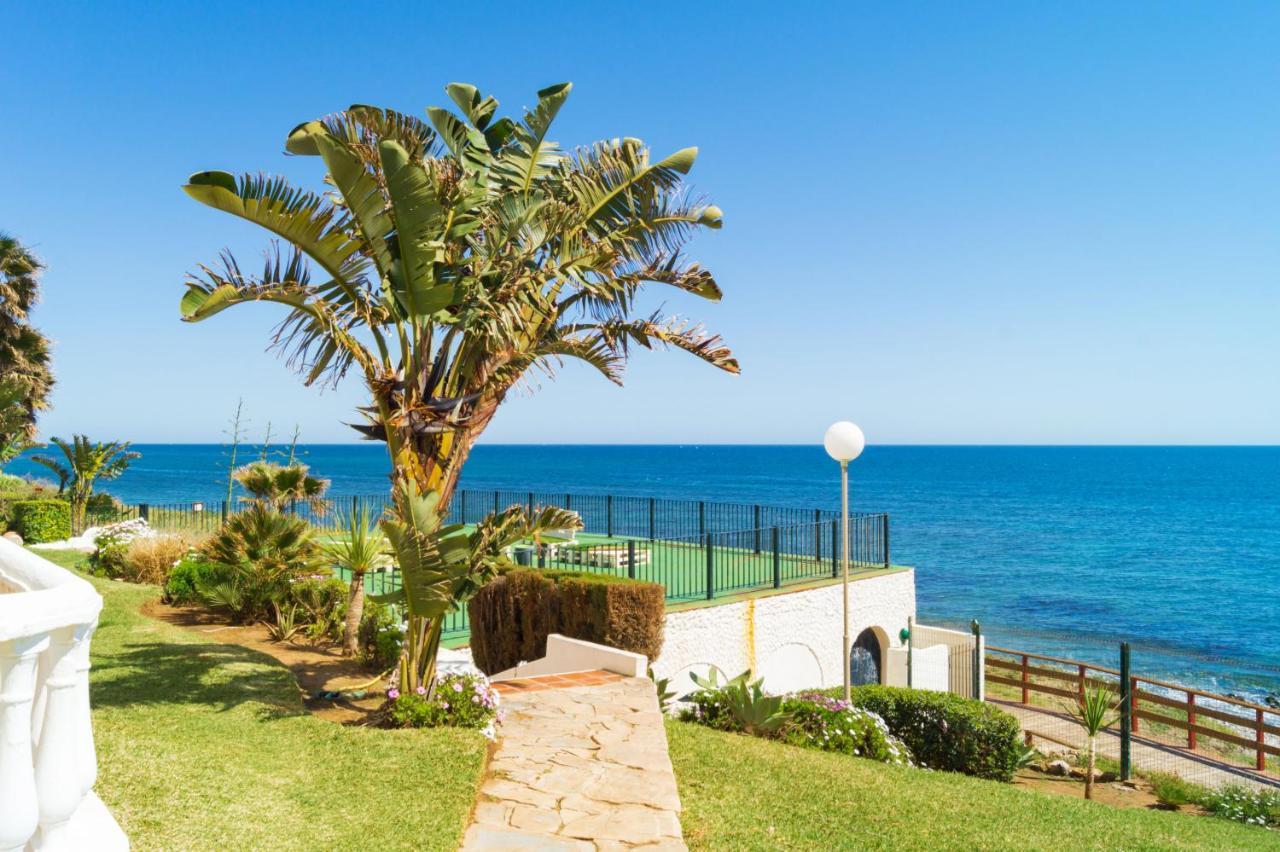 1 Line Beachfront With Stunning Sea View Sitio de Calahonda
