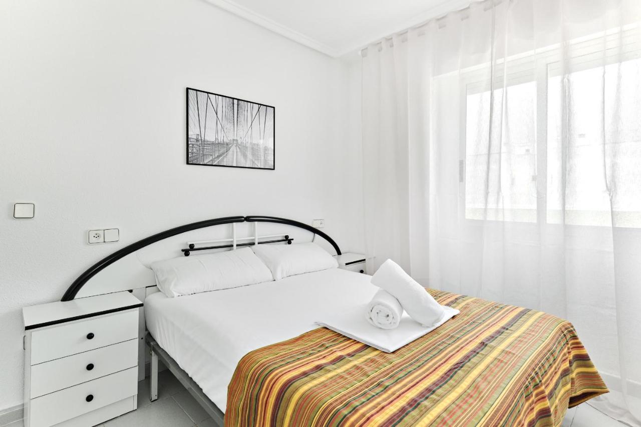 Espanhouse Goleta, 37 * Torrevieja