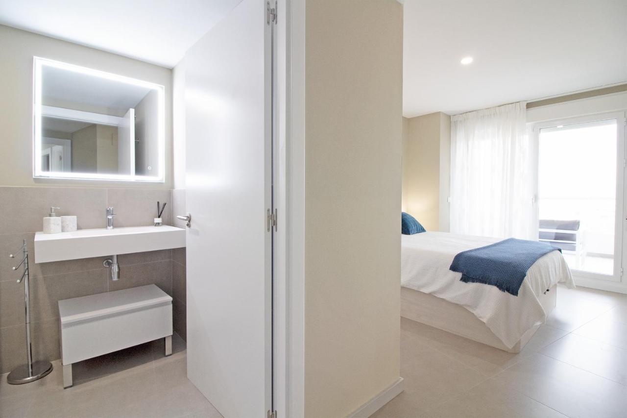 Global Properties, Moderno Con 2 Terrazas Y 3 *