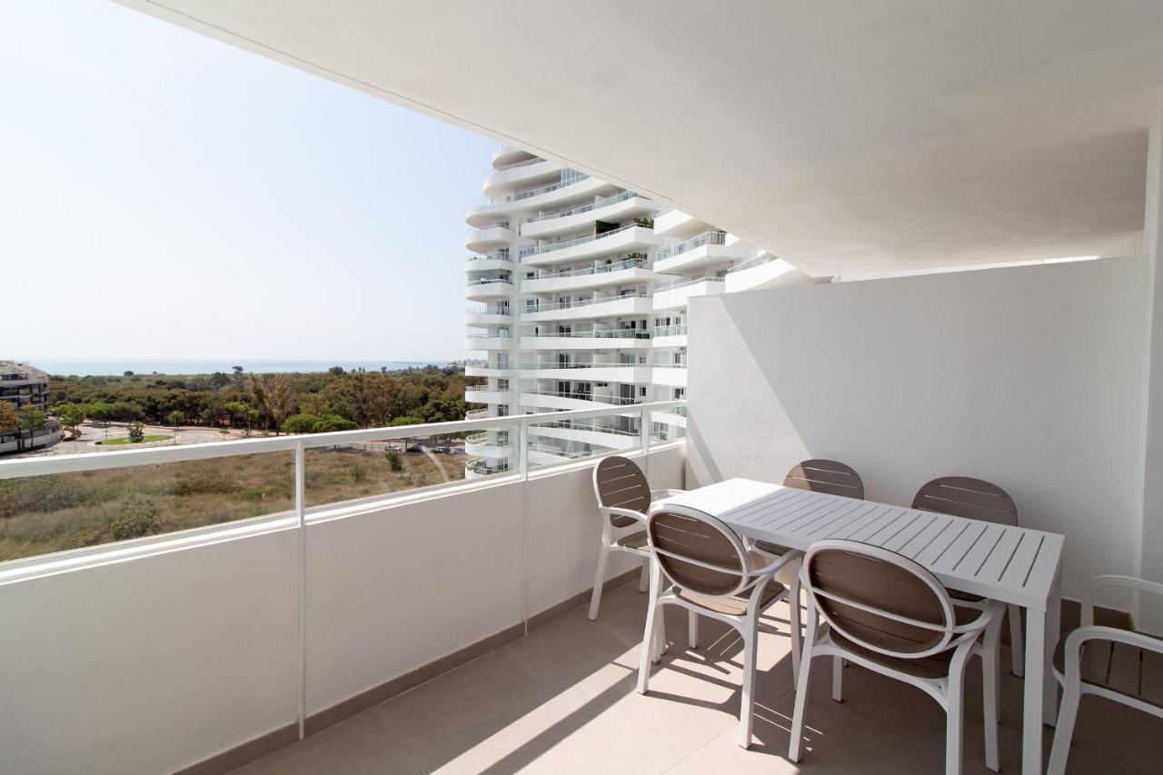 Global Properties, Moderno Con 2 Terrazas Y 3