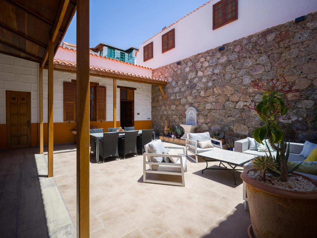 Holiday home Beautiful House In Traditional Canarian Style