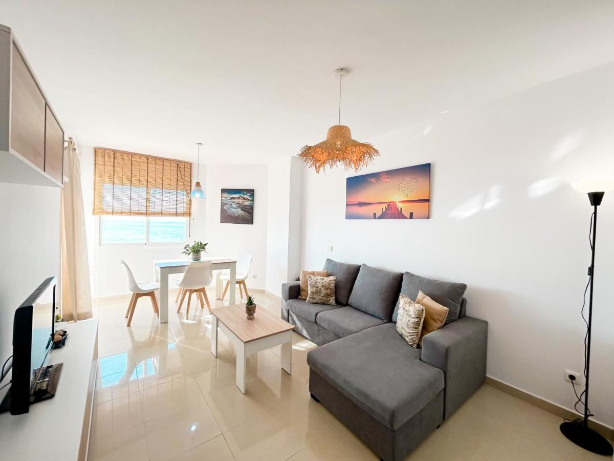On The 1st Line Of The Sabinillas With Sea Views Apartamento San Luis de Sabinillas