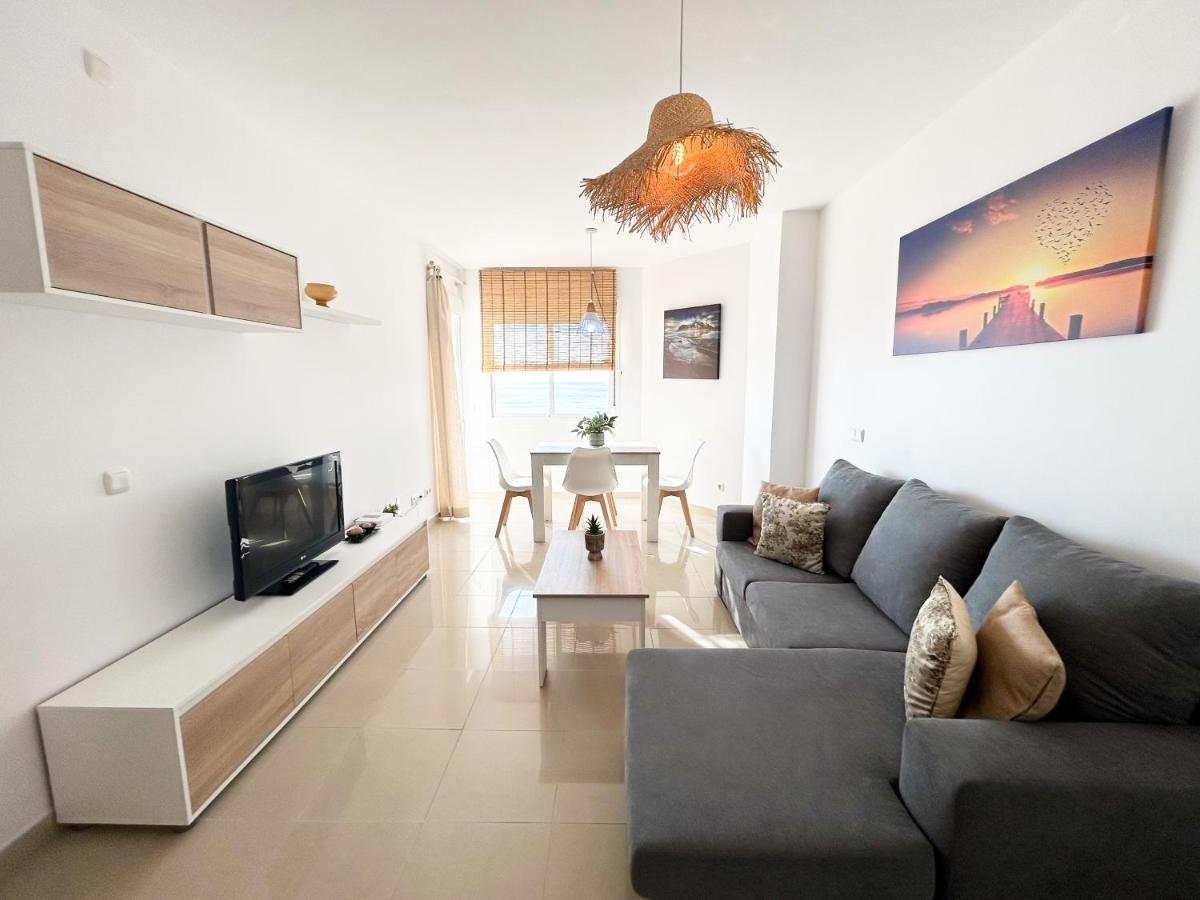 On The 1st Line Of The Sabinillas With Sea Views * San Luis de Sabinillas