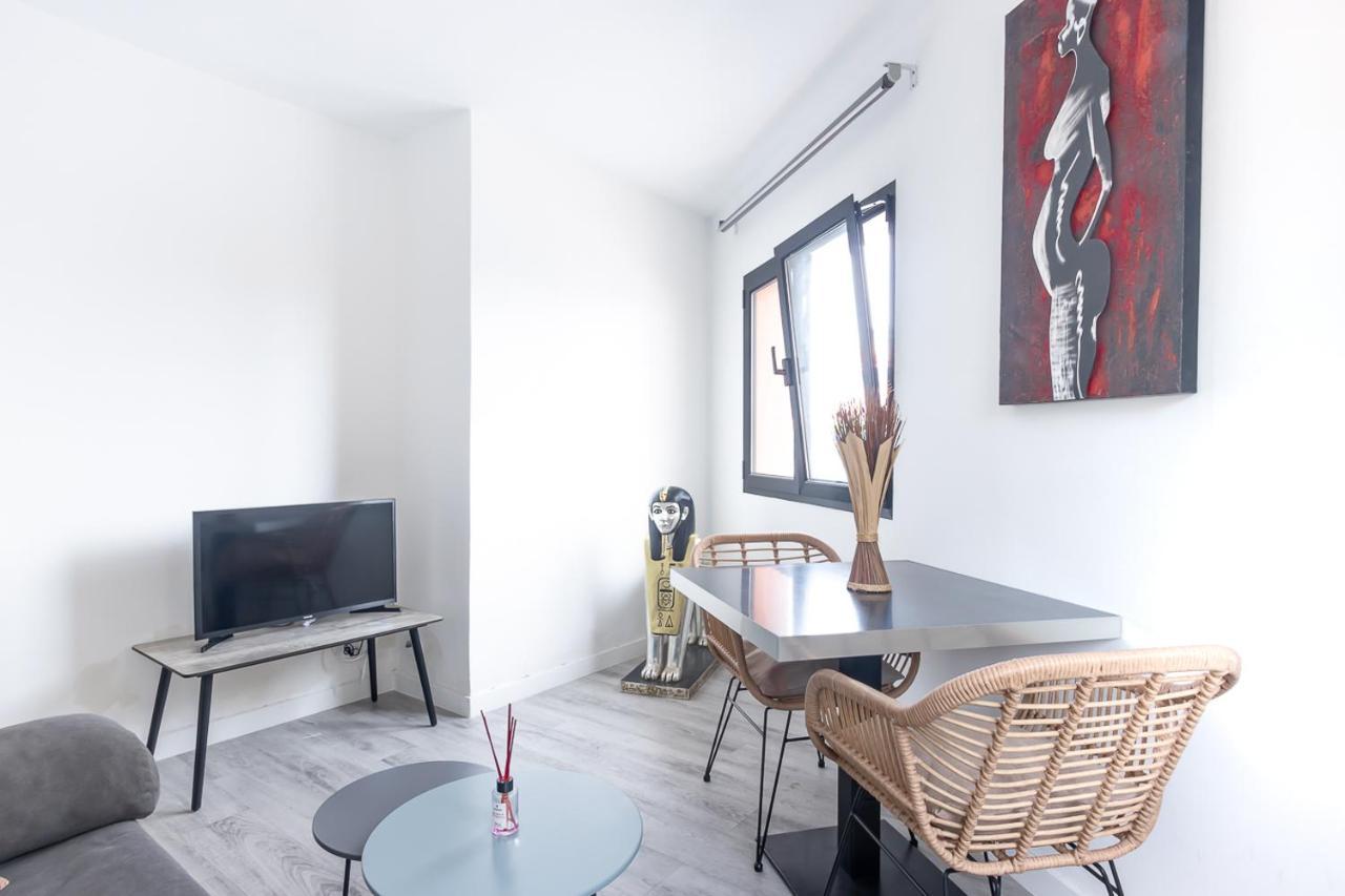 A Apartamento *