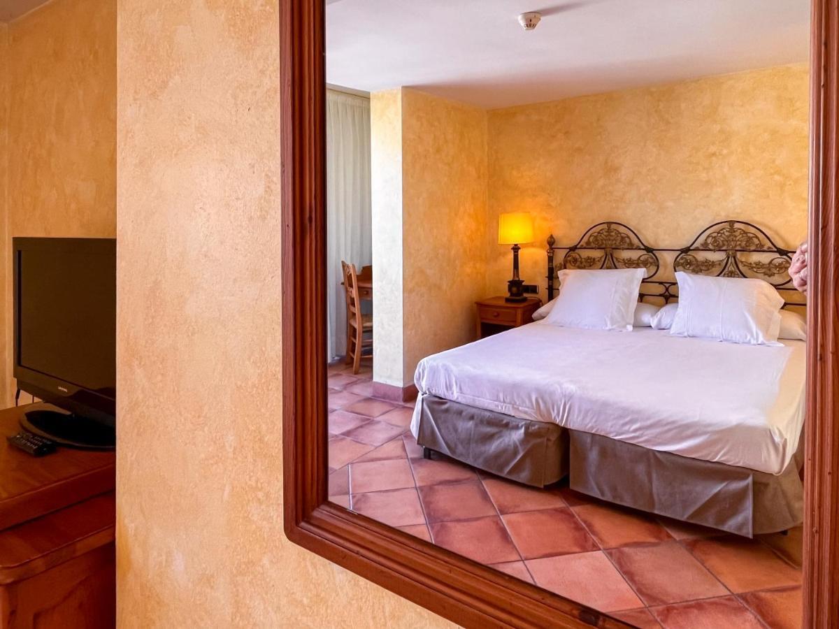 Hotel De Tossa 4*