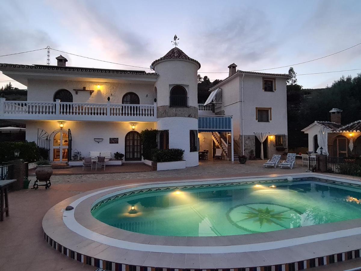 Bed & Breakfast Casa Estrella De Salia Alcaucin