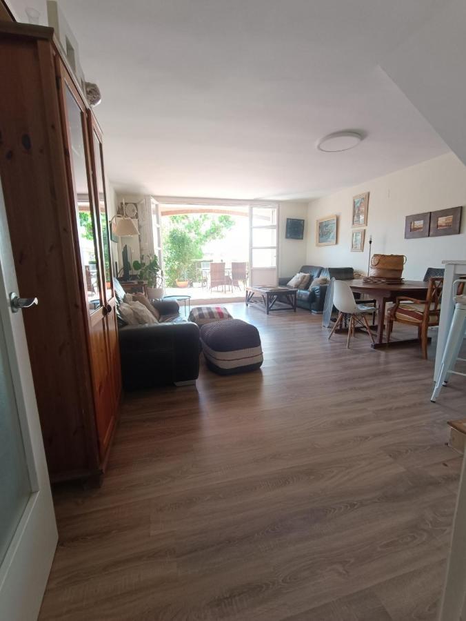 Adosado Con Piscina 4 Habitaciones, 8 Huespedes Сasa de vacaciones