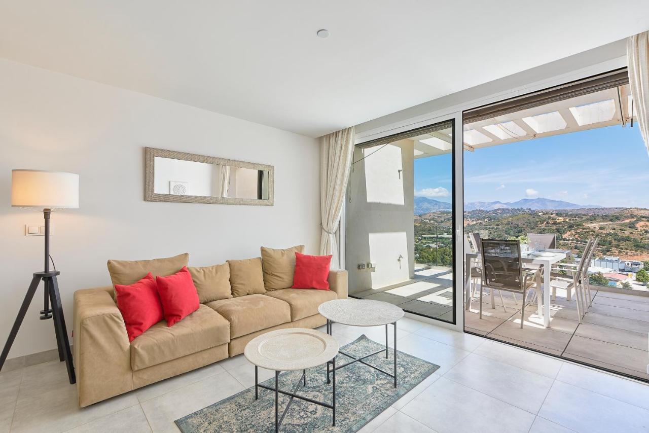 Casa Banderas, Sea And Mountain View At Luxury Complex Apartment La Cala De Mijas