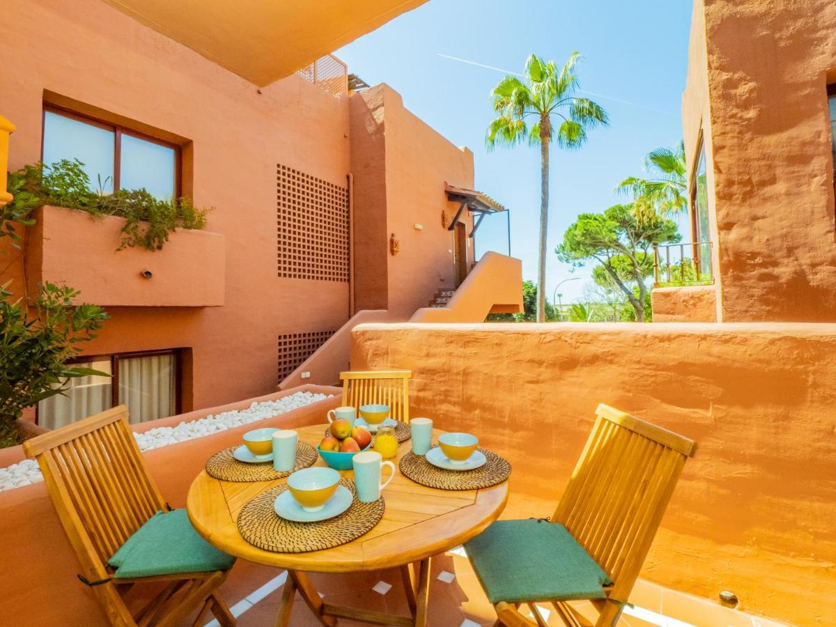 Cubo's & Parking Jardines De Don Carlos Apartment
