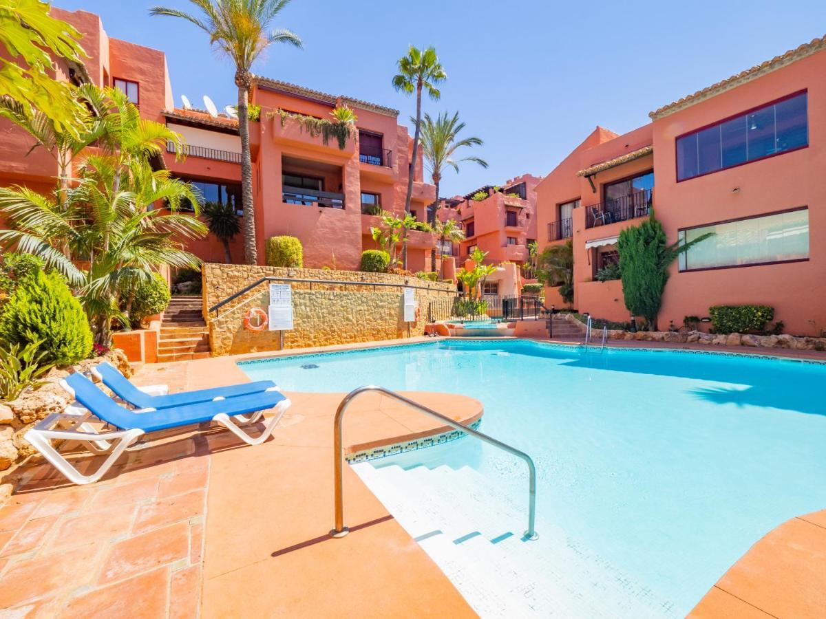 Apartment Cubo's & Parking Jardines De Don Carlos *
