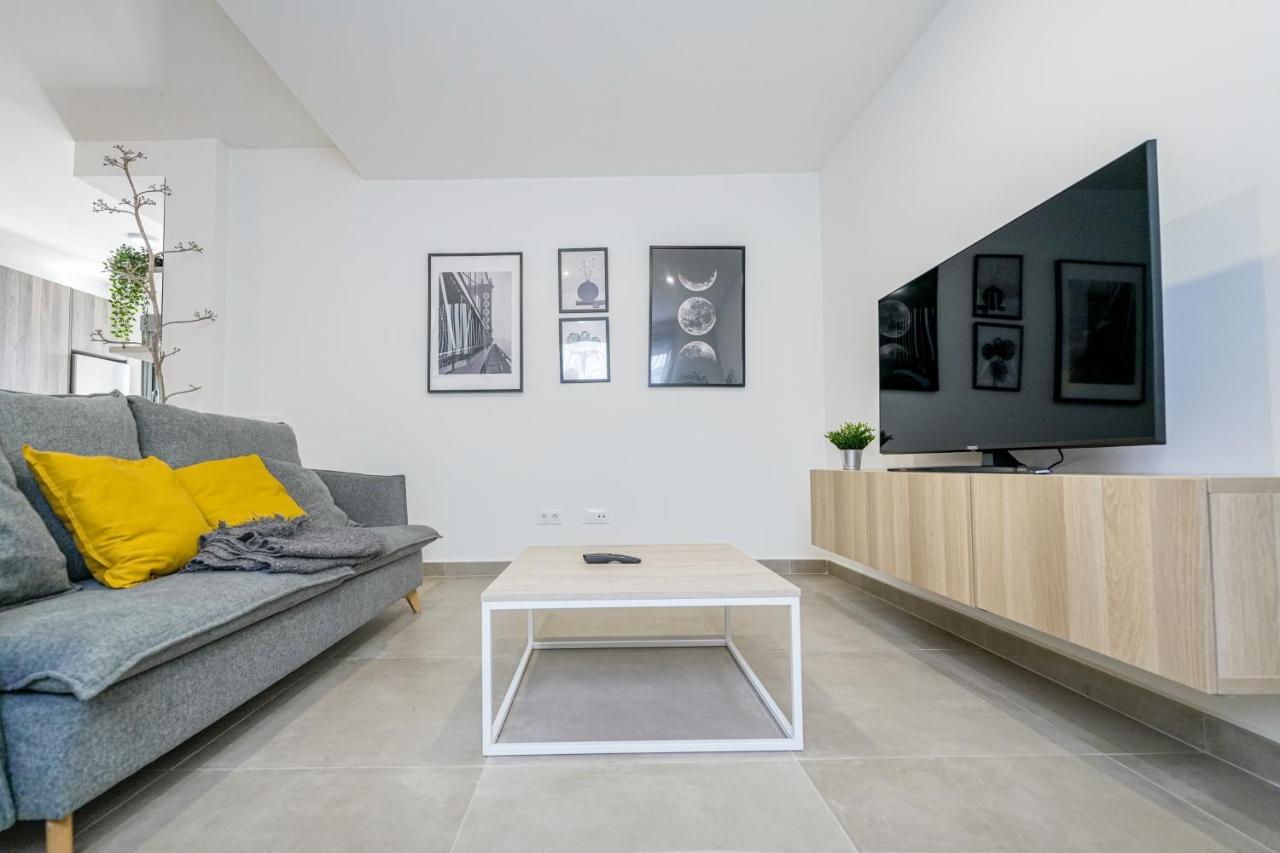 Moott Homes Casa De Leones Apto 2