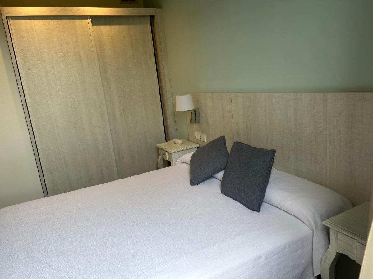Centre Hotel 2*
