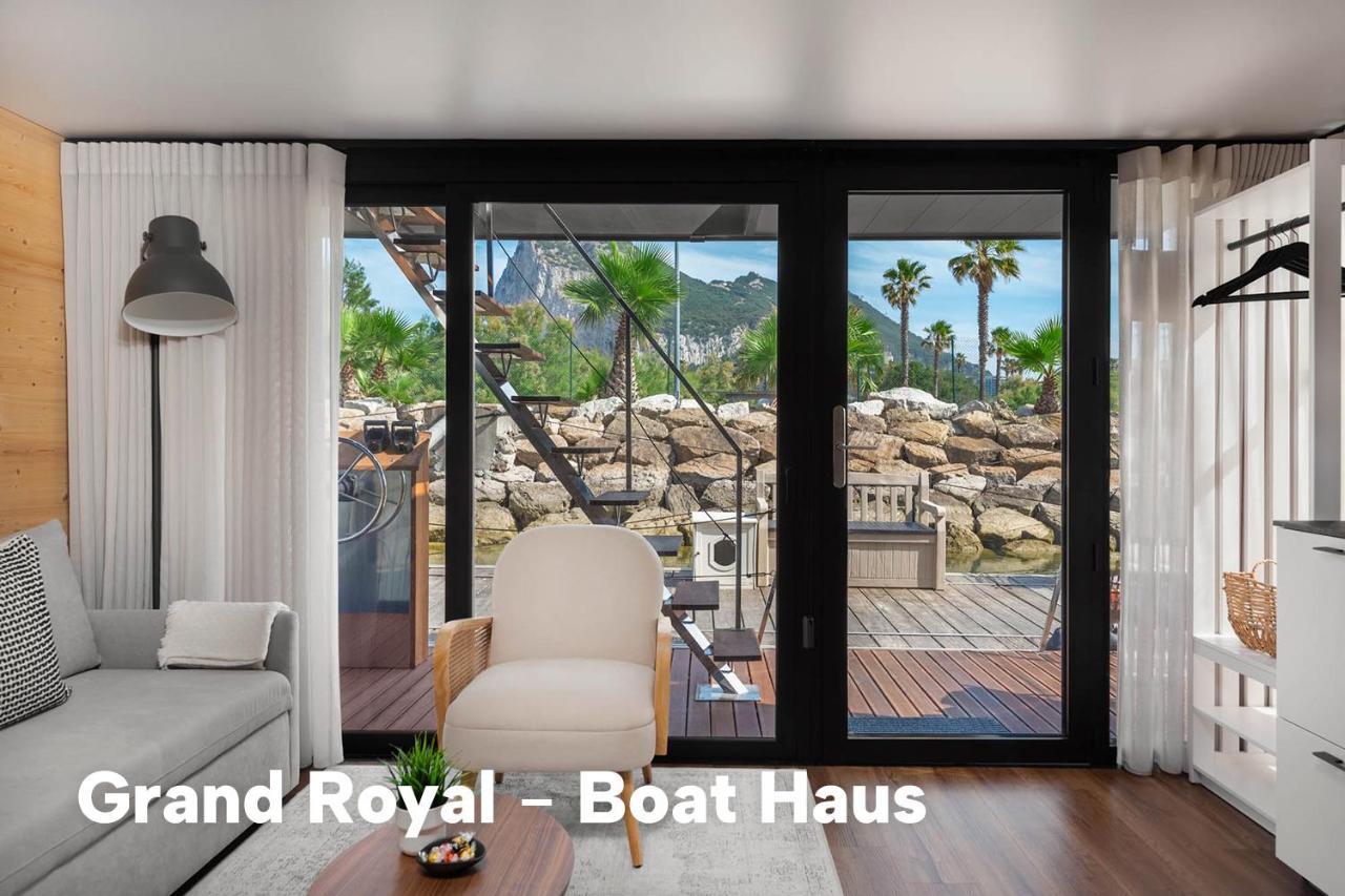 Boat Haus - Mediterranean Experience La Línea de la Concepción