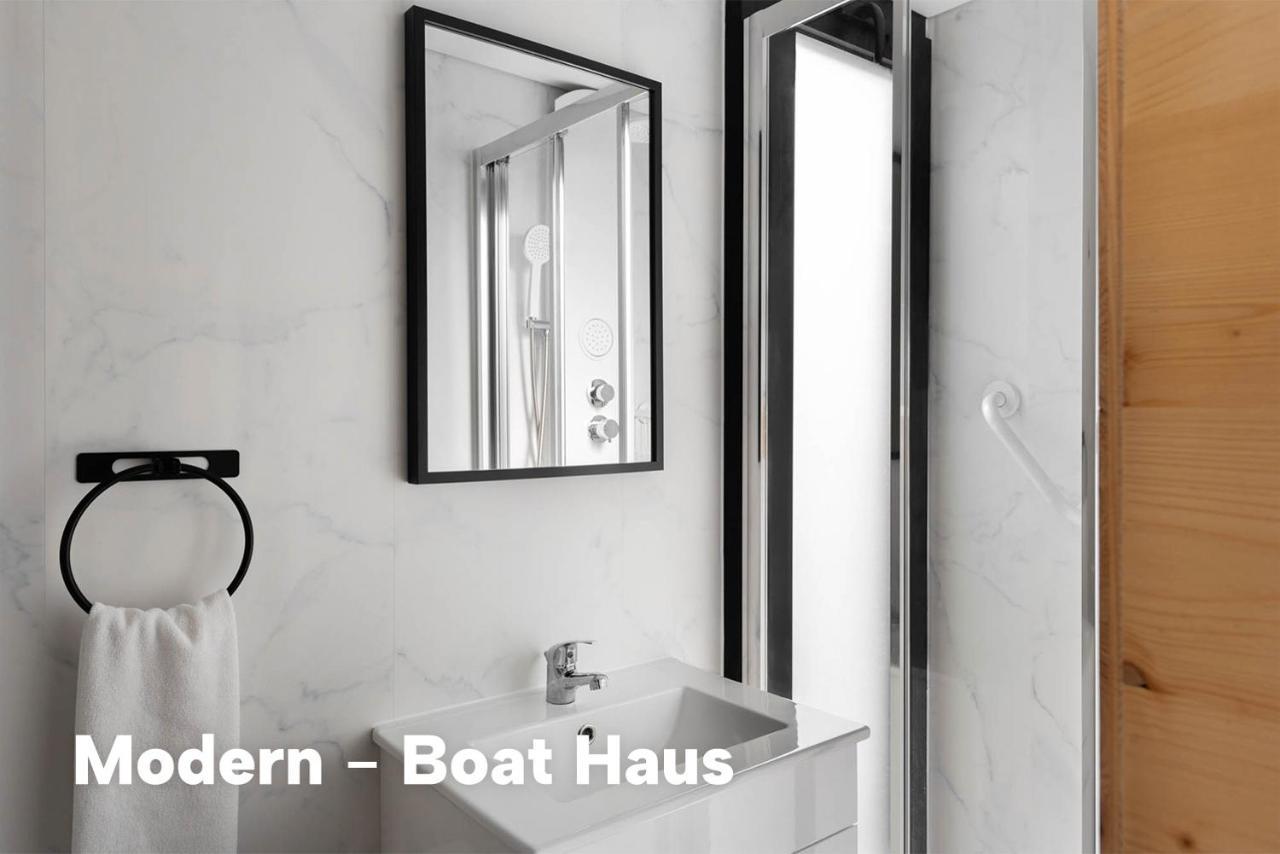 Boat Haus - Mediterranean Experience